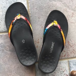 Vionic High Tide Sandal/Flip flop